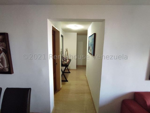 Imagen 7 de 16 de Apartamento En Venta Colinas De La Tahona Mls #22-9965 Johana Blan 04123368346