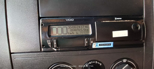 Vw 31330 Ano 2023 Caçamba 14 Mts