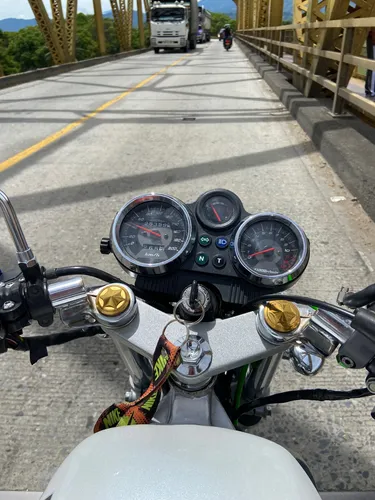 Víctor M Kawasaki