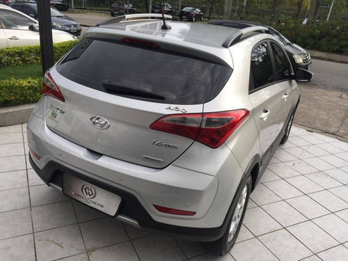 Imagem 5 de 15 de Hyundai Hb20x 1.6 16v Style Flex 4p Automático