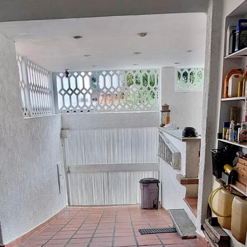 Imagen 11 de 12 de En Venta Casa En Los Chorros