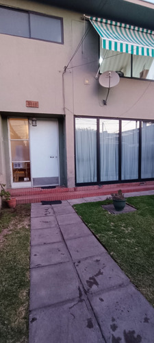 Excelente Oficina Dentro De Casa Compartida De Oficinas