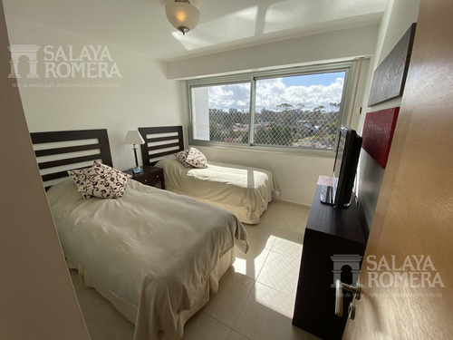 Departamento - Playa Mansa