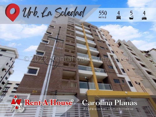 Apartamento En Venta En Maracay, Zona Norte Urb La Soledad Ph Duplex 23-14402 Cp