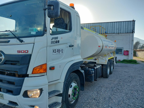 Camión Aljibe Hino 500 15000 Lt