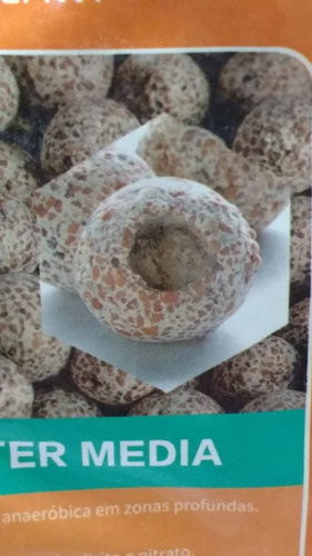Imagem 2 de 3 de Mídia Cerâmica Esférica Hollow Bio Filter 1lt - Trata 200lts