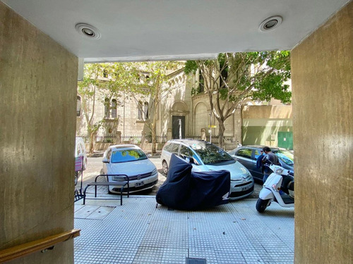 Venta Departamento Palermo, Frente Plaza Guemes