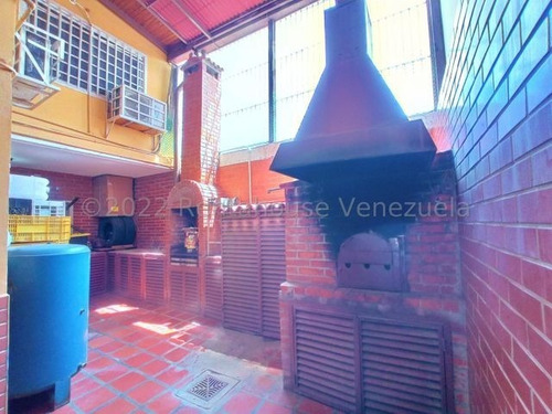 Imagen 26 de 29 de Hermosa Casa Semiamoblada Urb. El Orticeño Palo Negro 23-14003 Ejc 04243439046