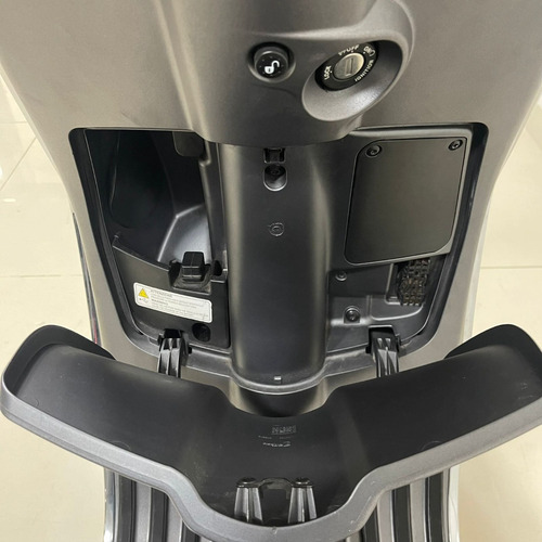 Vespa Sprint 150s 2018 Usada - 7.900 Km