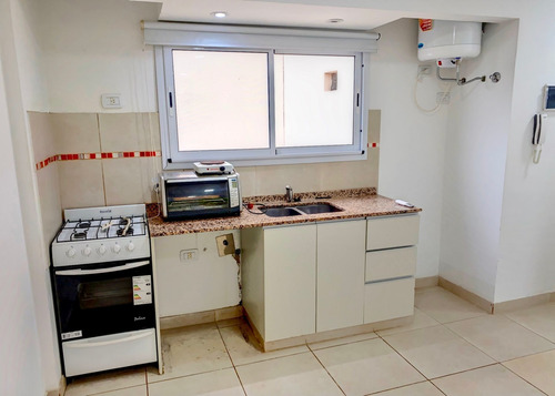 Venta Monoambiente+balcón+cochera/santos Lugares