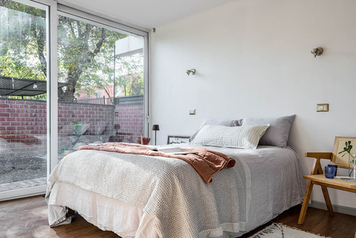 Casa Renovada Y Gran Terreno En Ñuñoa