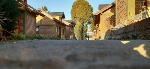 Edificio Comercial -venta - 10 Dormitorios 7 Baños-1521 Mts2 - San Carlos De Bariloche