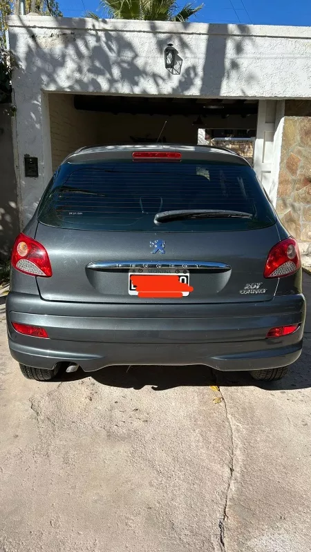 Peugeot 207 1.4 Sedan Xs