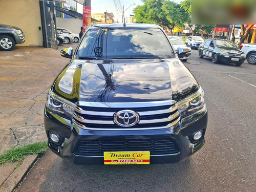 Imagem 2 de 9 de Toyota Hilux 2.8 Srx Cd Automática 4x4 2017