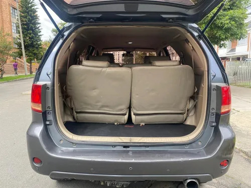 Toyota Fortuner 3.0 Sr5