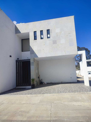 Casa En Renta En Rancho Blanco, Atizapán De Zaragoza