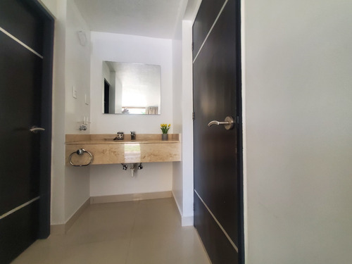 Apartamento Vacacional De Planta Baja Con 2 Habitaciones Agua Permanente Y Planta Eléctrica Para 5 Huespedes