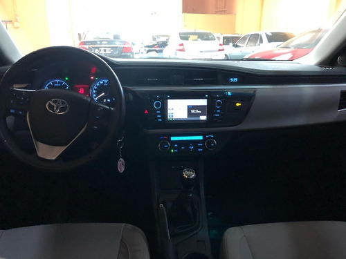 Toyota Corolla 1.8 Xei Pack Mt Modelo 2016 Color Gris Plata