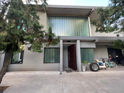 Imagen 1 de 20 de Casa - Barrio Parque Leloir