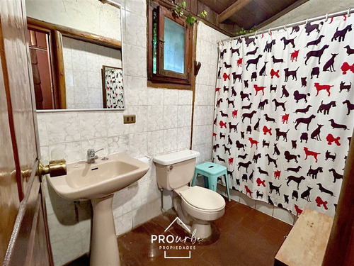 Estilo Artesanal / Gran Terreno, 4 Dorm, 2 Baños, La Florida