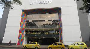 Vendo Local 45 Mts Unicentro Med 