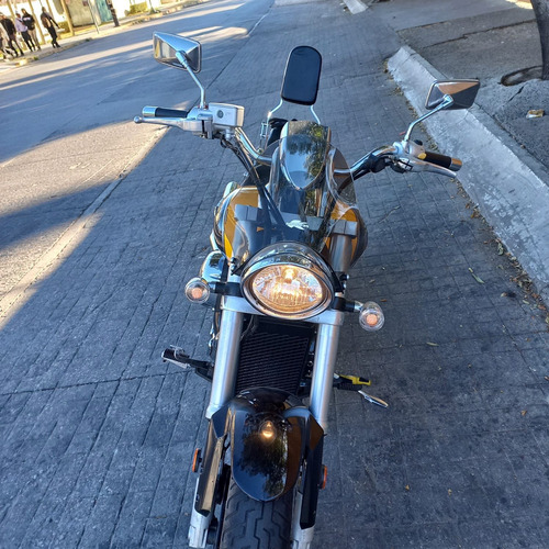 Suzuki Boulevard M50
