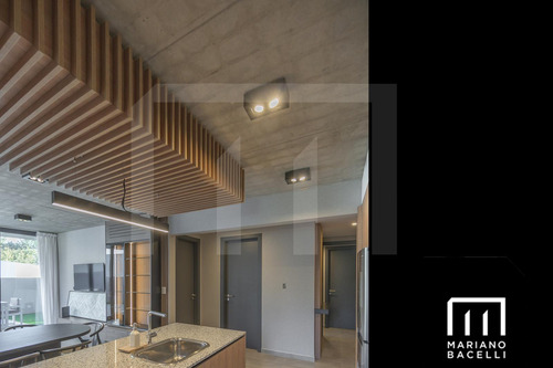 Departamento En Venta En Complejo 3300 Cabral Canning