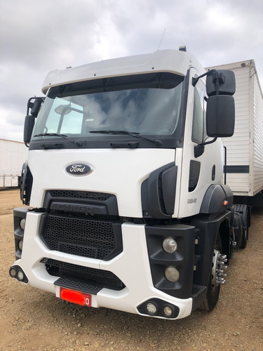 Imagem 1 de 11 de Ford Cargo 2042 At