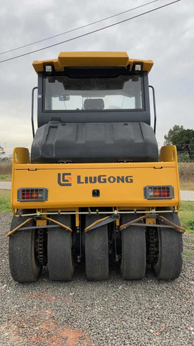 Imagen 3 de 8 de Vibrocompactador Liugong CLG 6520e