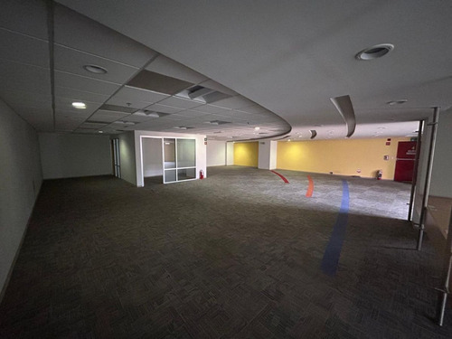 Edificio En Renta 1,778 M2. Parque Industrial Naucalpan.