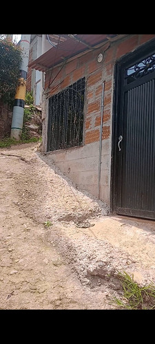 El Apartamento Cuenta Con 2 Piezas Bañó Y Cocina Y Lote