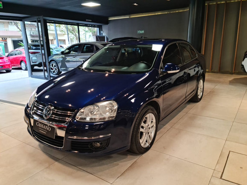 Volkswagen Vento 2.5 Advance Tiptronic 170cv