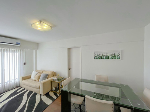 Imagen 6 de 12 de Departamento De 1 Dormitorio Con Balcón Y Cocina Separada En Lourdes