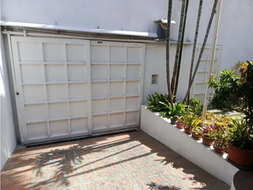 Casa En Venta Con Planta Eléctrica Macaracuay