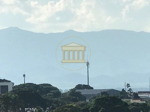 Imagem 11 de 15 de Apartamento Padrão Com 3 Quartos - 210272-v