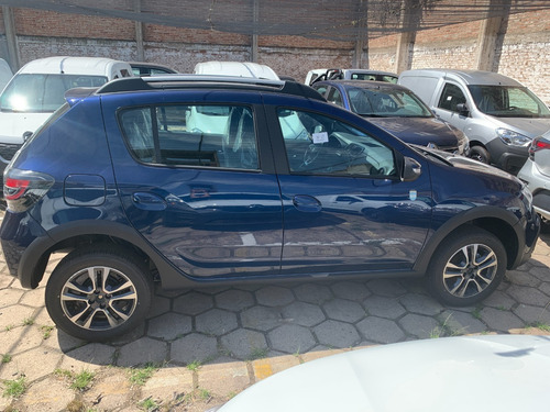 Imagen 9 de 11 de Stepway Intens 1.6 16v