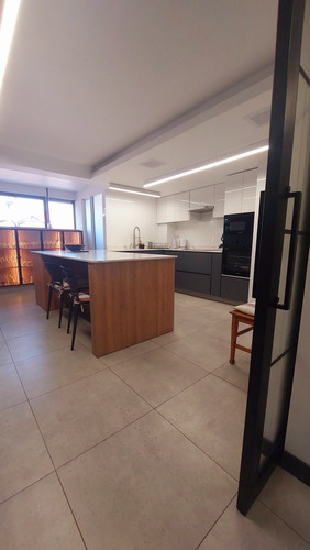 Gran Depto Amplio Yluminoso, Recién Remodelado 3d+3b+2e