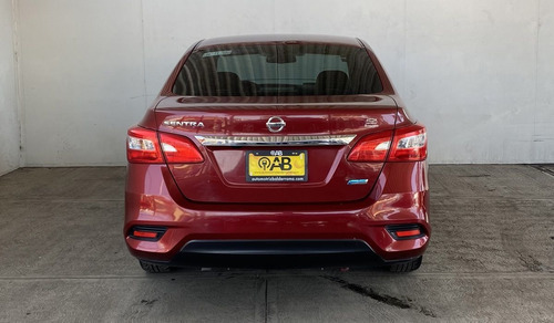 Imagen 6 de 13 de Nissan Sentra 2017 1.8 Exclusive Navi At