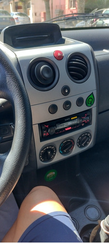 Imagen 6 de 16 de Peugeot Partner 2020 1.6 Hdi Furgon Confort 92