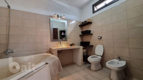 Imagen 11 de 29 de Venta Casa De 4 Dormitorios Con Pileta En Los Aromas, Valle Escondido!