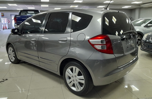 Imagen 5 de 13 de Honda Fit Ex 1.5l 2011