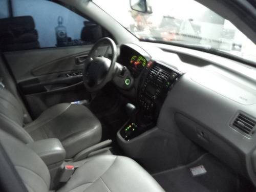 Imagem 8 de 12 de Hyundai Tucson 2.0 Gls 4x2 Autom Completo Couro 2013