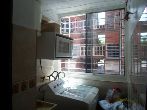 Imagen 13 de 14 de Apartamento En Guatire, Tzas. Del Ingenio