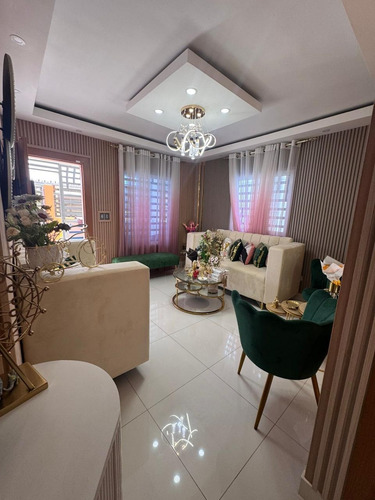 Venta De Casa En Prado Oriental De San Isidro