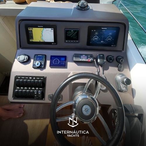 Lancha Solara 410 Ht 2023 Phantom Schaefer Cimitara Beneteau