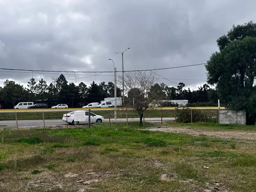Terreno Venta Car One Interbalnearia Esquina De 1200m2.