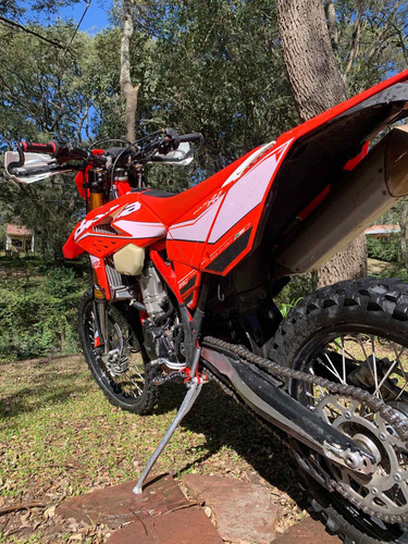 Imagen 6 de 6 de Beta Rr 390 Efi
