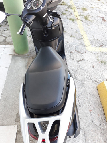 Linda Honda Lead Preta.. Econômica E Com Baixa Km..