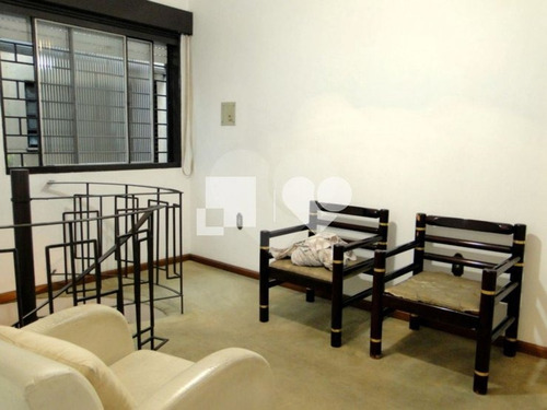 Casa 3 Dormitórios, Bairro Santa Cecília, 2 Vagas - 28-im420791