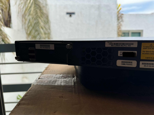 Switch Cisco Ws-c2960x-48lps-l Con Modulo De Stack (Usado)